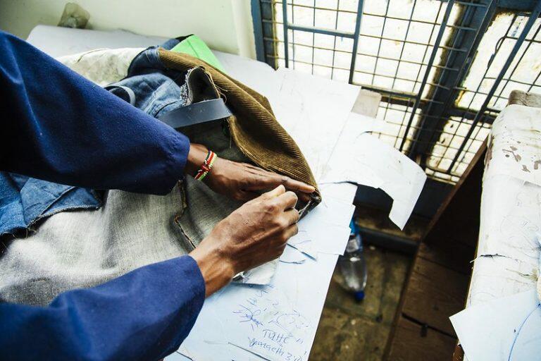 Tailor makes tote in Kenyan studio