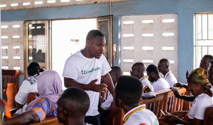Ghanaian tech entrepreneur speaks to farmers
